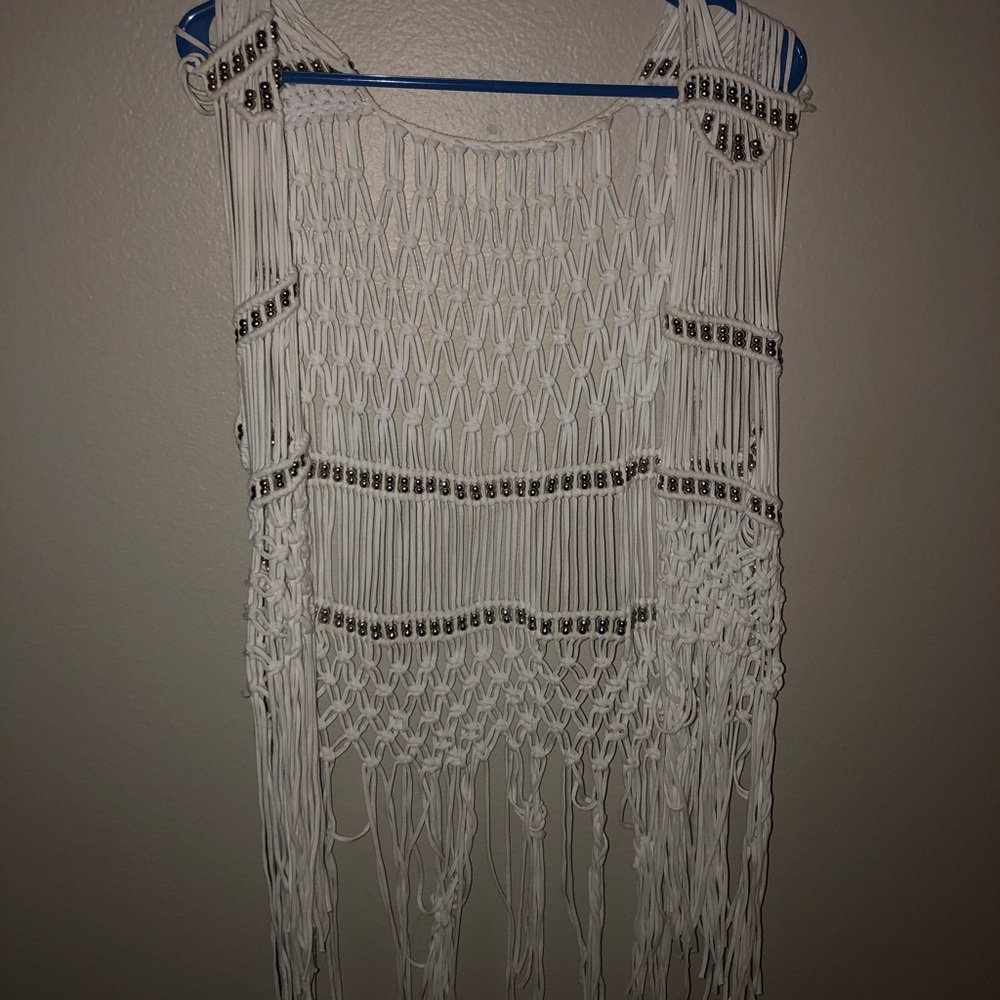 Fringe kimono🤍👢